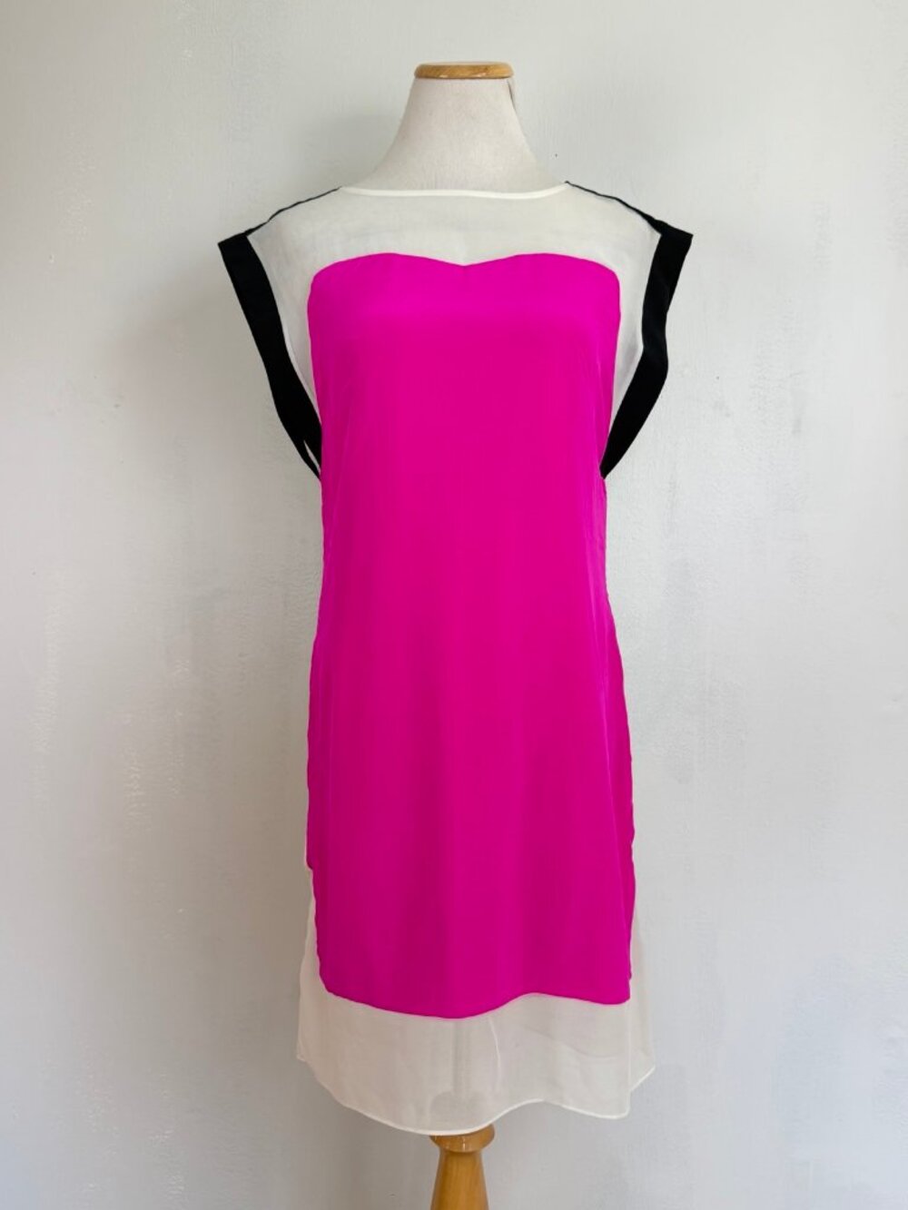 JULIA JORDAN Dress Hot Pink White Black Shift Exposed Zipper Cap Sleeves Size 6